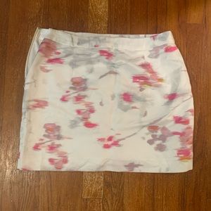 Banana Republic off white/floral wrap over mini skirt